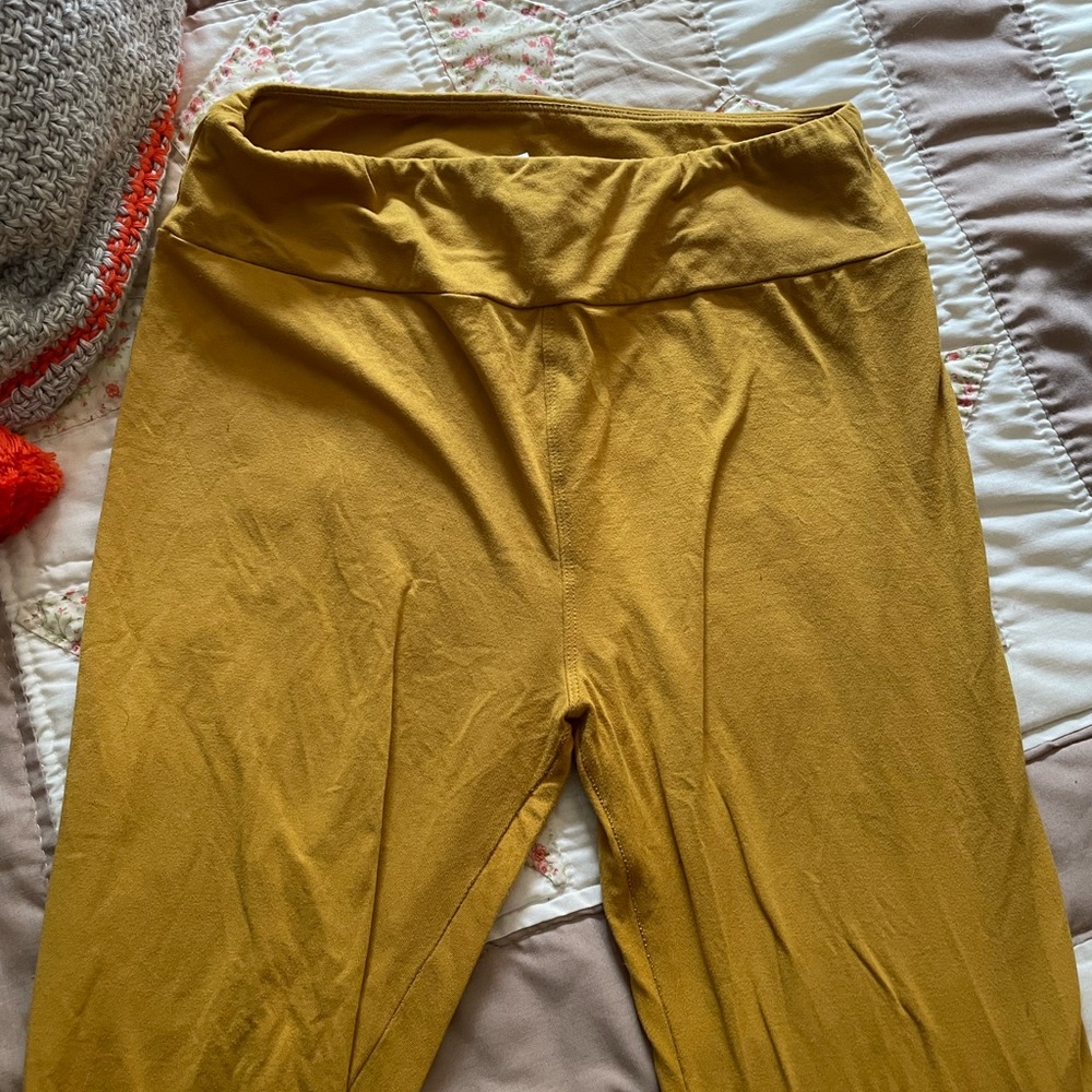 LuLaRoe leggings, one size, great condition!